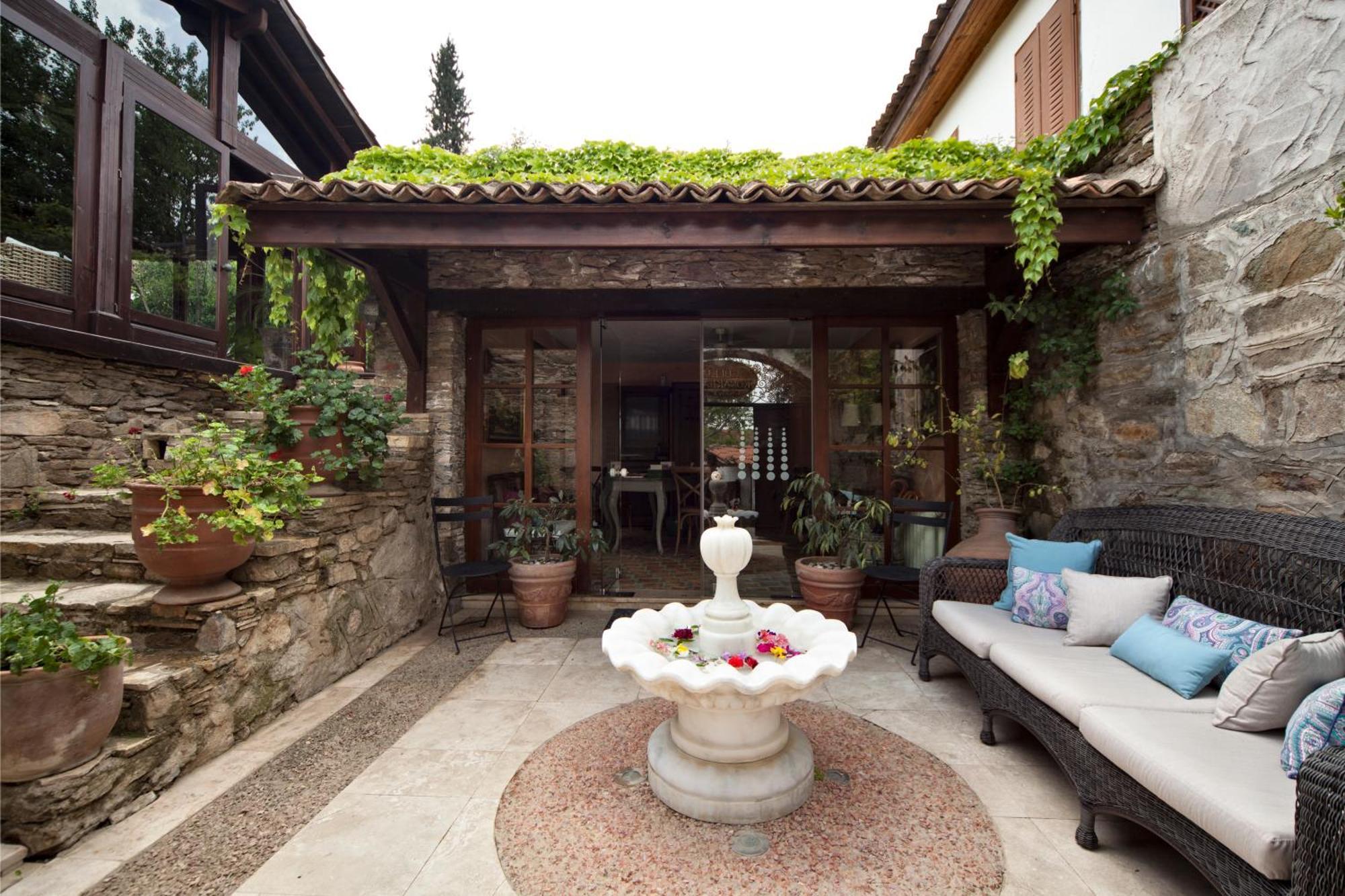 Gullu Konaklari Selçuk Exteriör bild